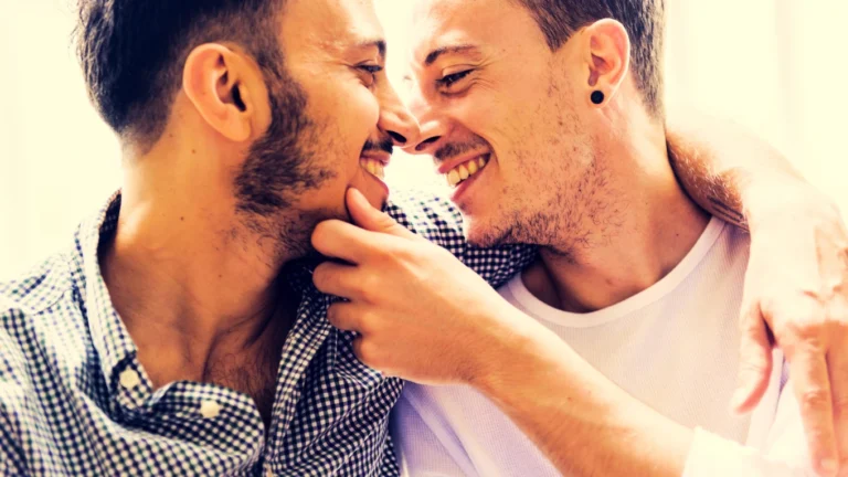 Heterosexual Men Often Test Too Late for HIV Heterosexual Men
