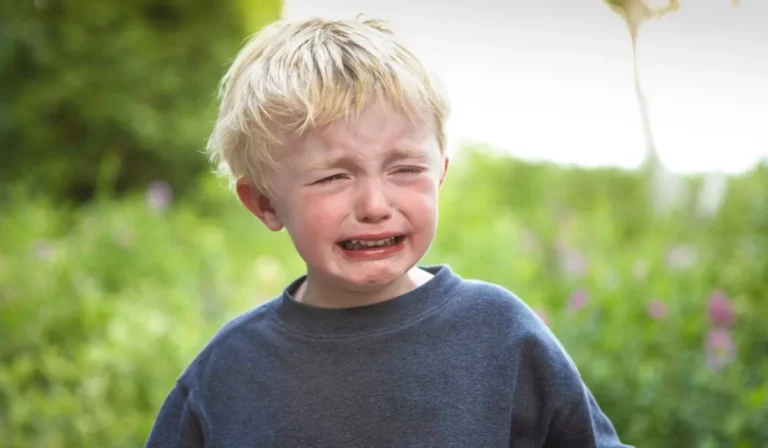 Boys Don’t Cry? boy crying outside